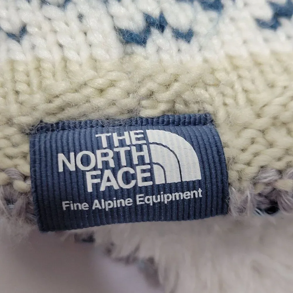 The North Face Baby Fairisle Ear Flap Beanie Hat 0-6 Months Pom Cap‎ Winter NWOT